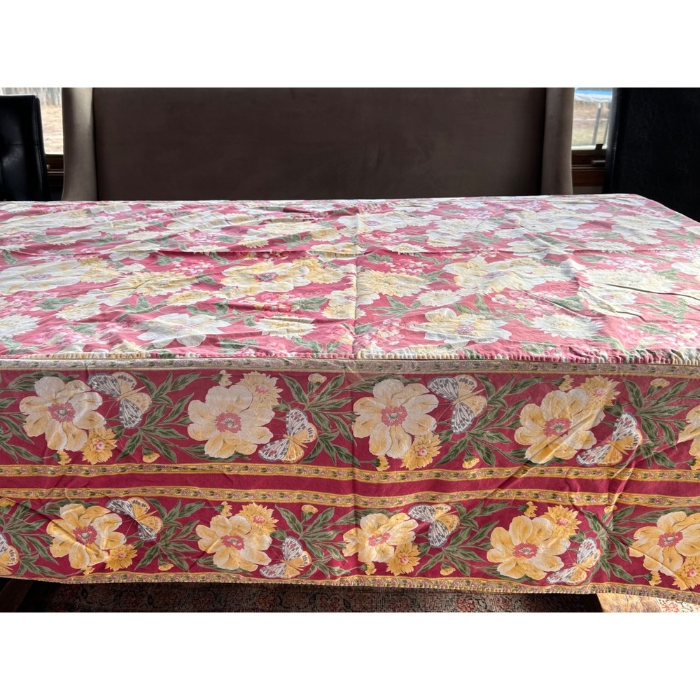 Vintage April Cornell Floral Butterfly Red Rectangle Tablecloth 64" X 98" - Picture 2 of 13